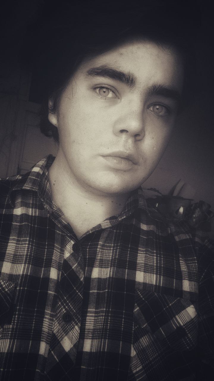 angelo_e_diavolo, 18 лет, Донецк