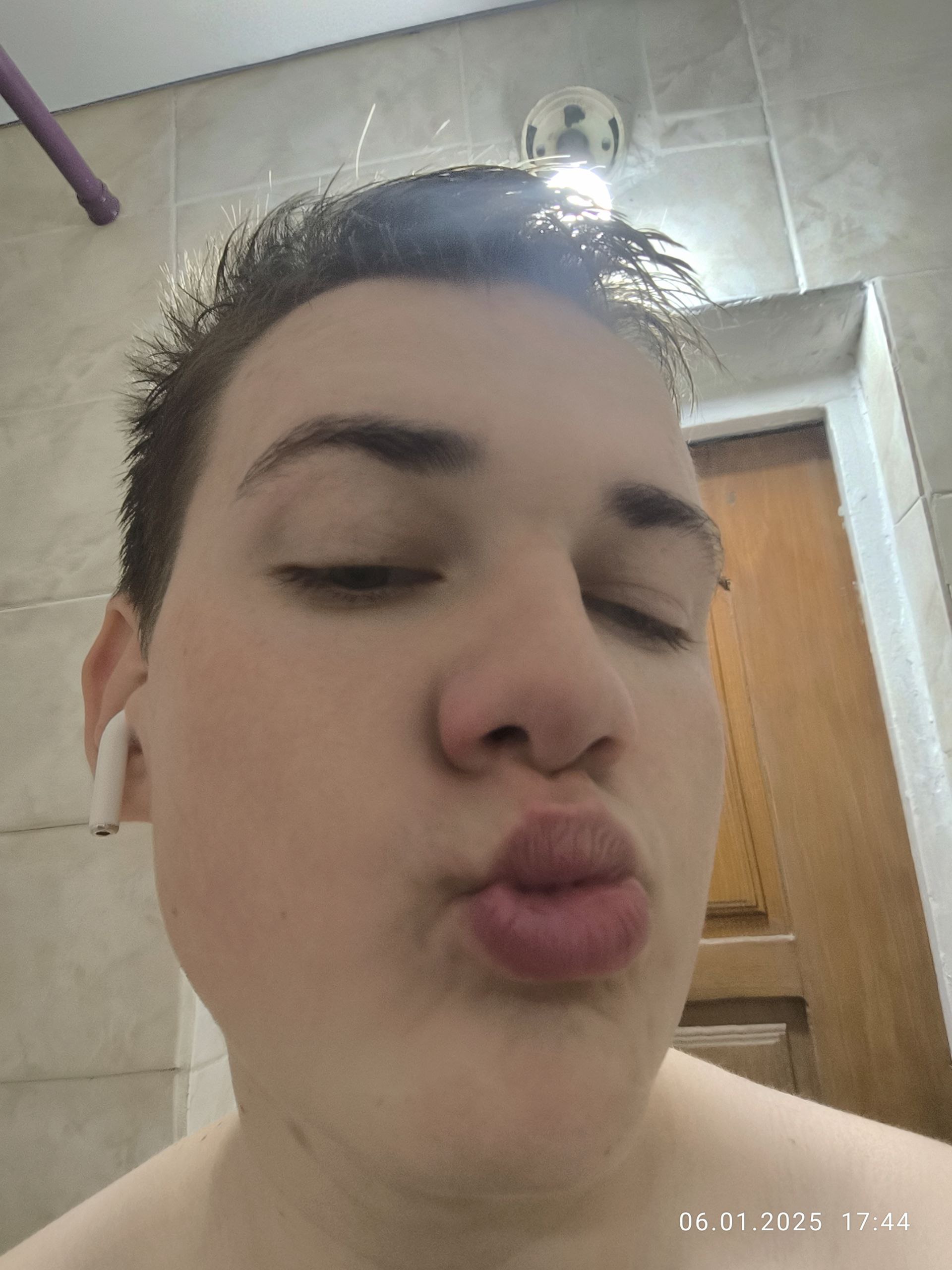 Егор, 17 лет, мишка